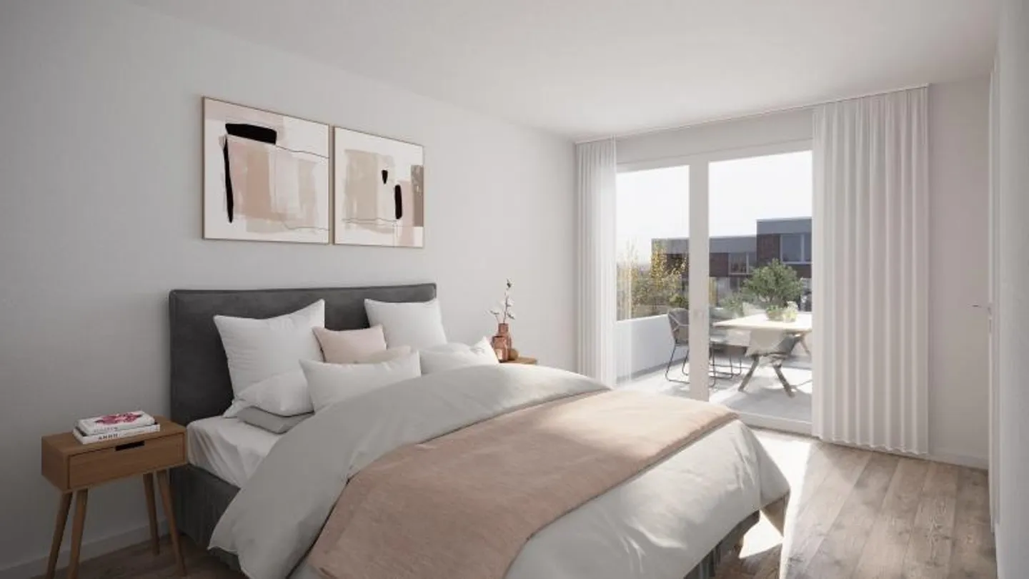 Luxury Apartment with Concierge - Photo 3 of 5