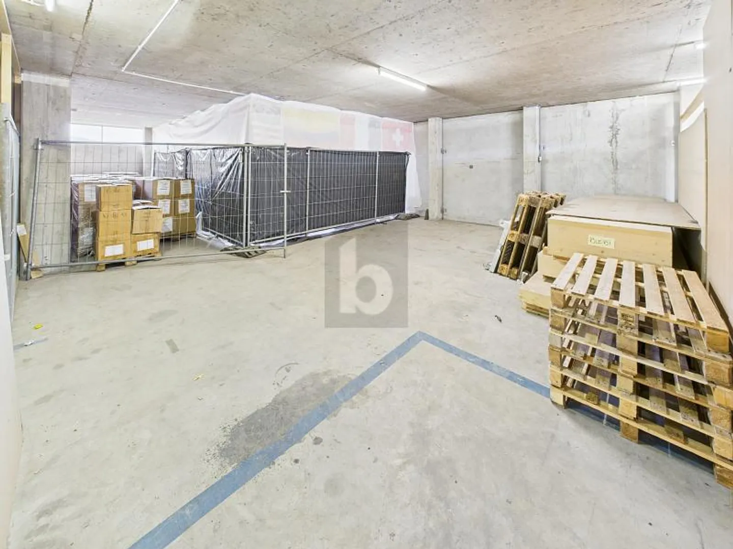 Espace Commercial avec Accès Facile - Photo 2 sur 4