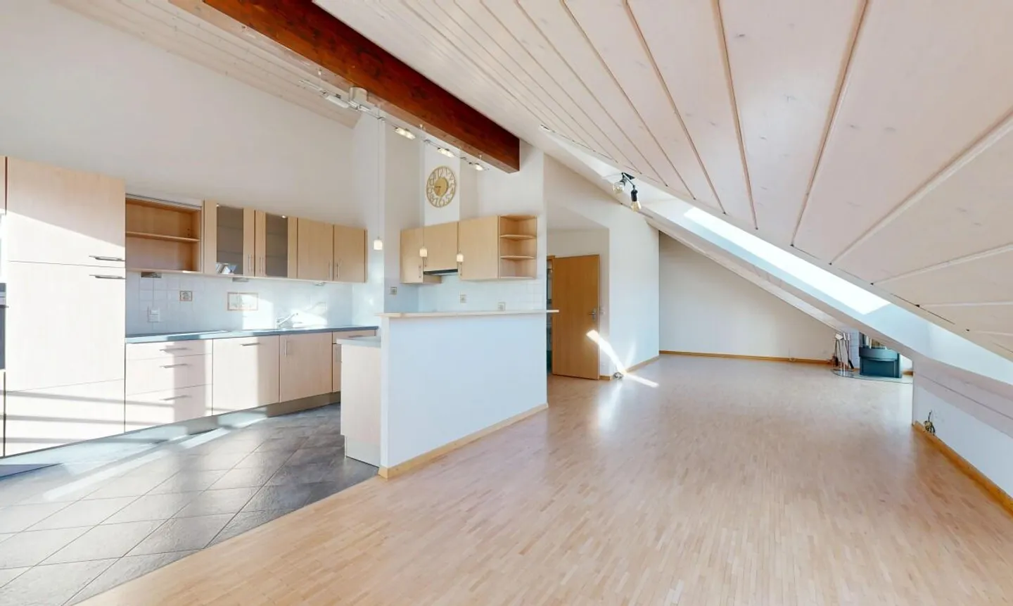 Ultimo piano - Pieno Sud - Foto 8 di 11