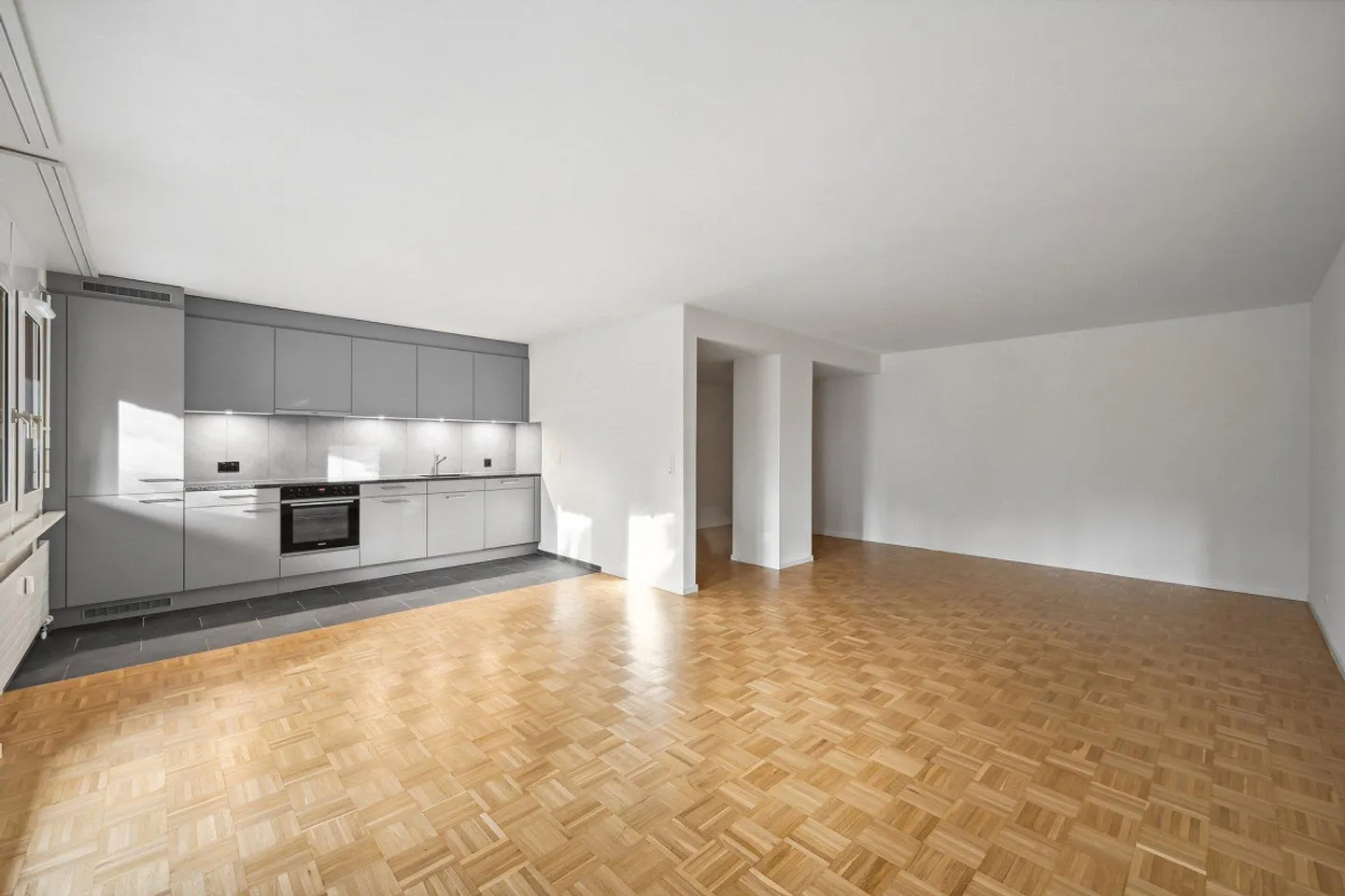 Modern living on Adlerstrasse - plenty of space to feel comfortable! - Photo 5 of 6