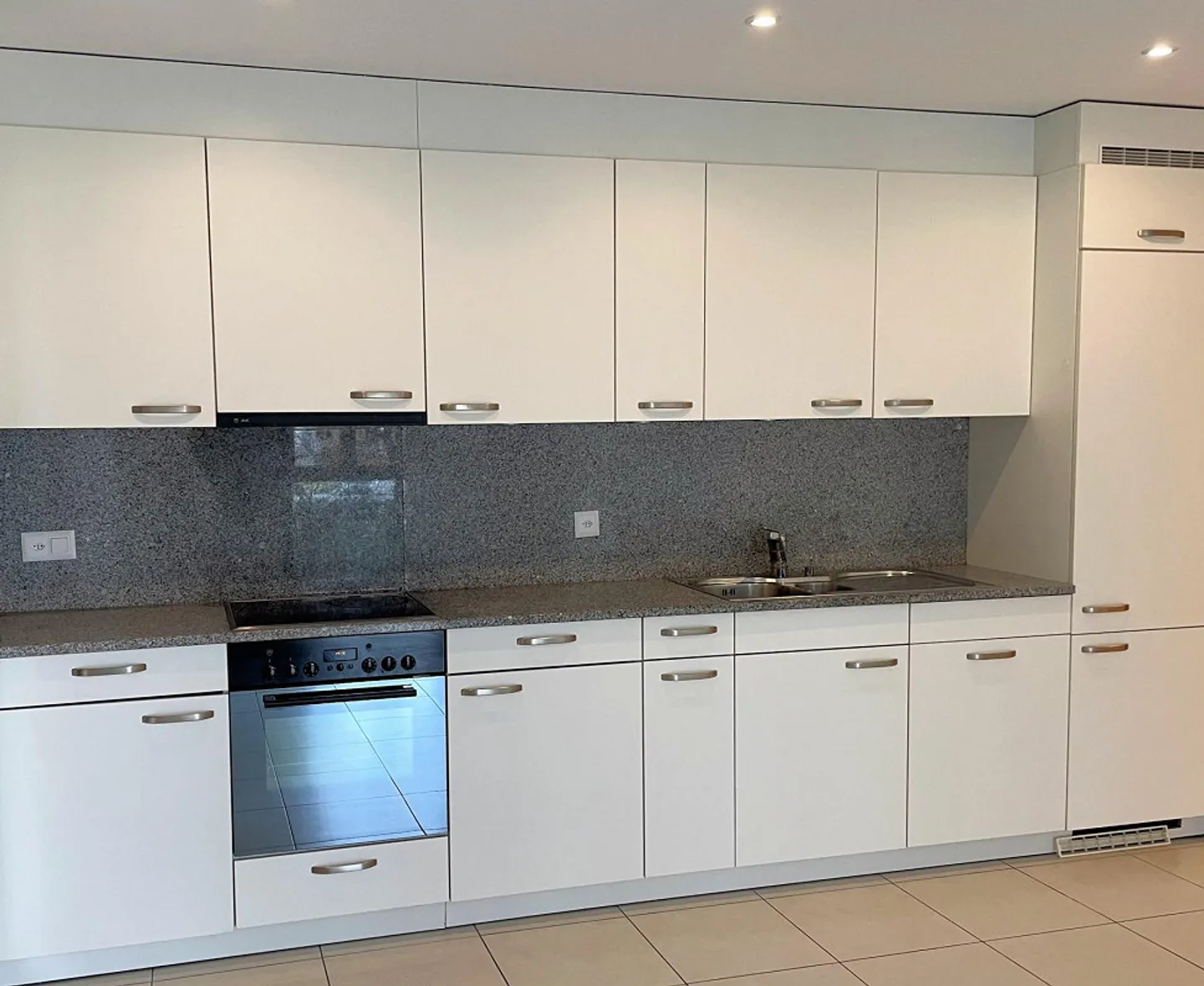 Appartement au centre dans une résidence élégante - Photo 9 sur 15