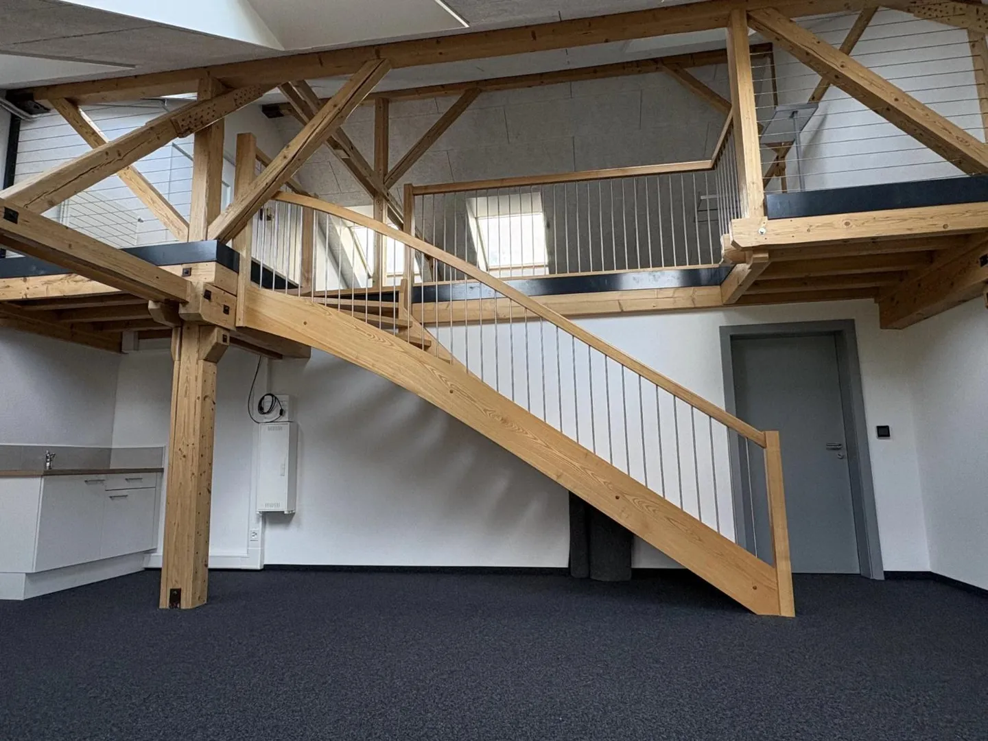 Beautiful commercial space of 90 m2 duplex in the old arsenal in Bex - Photo 2 of 6