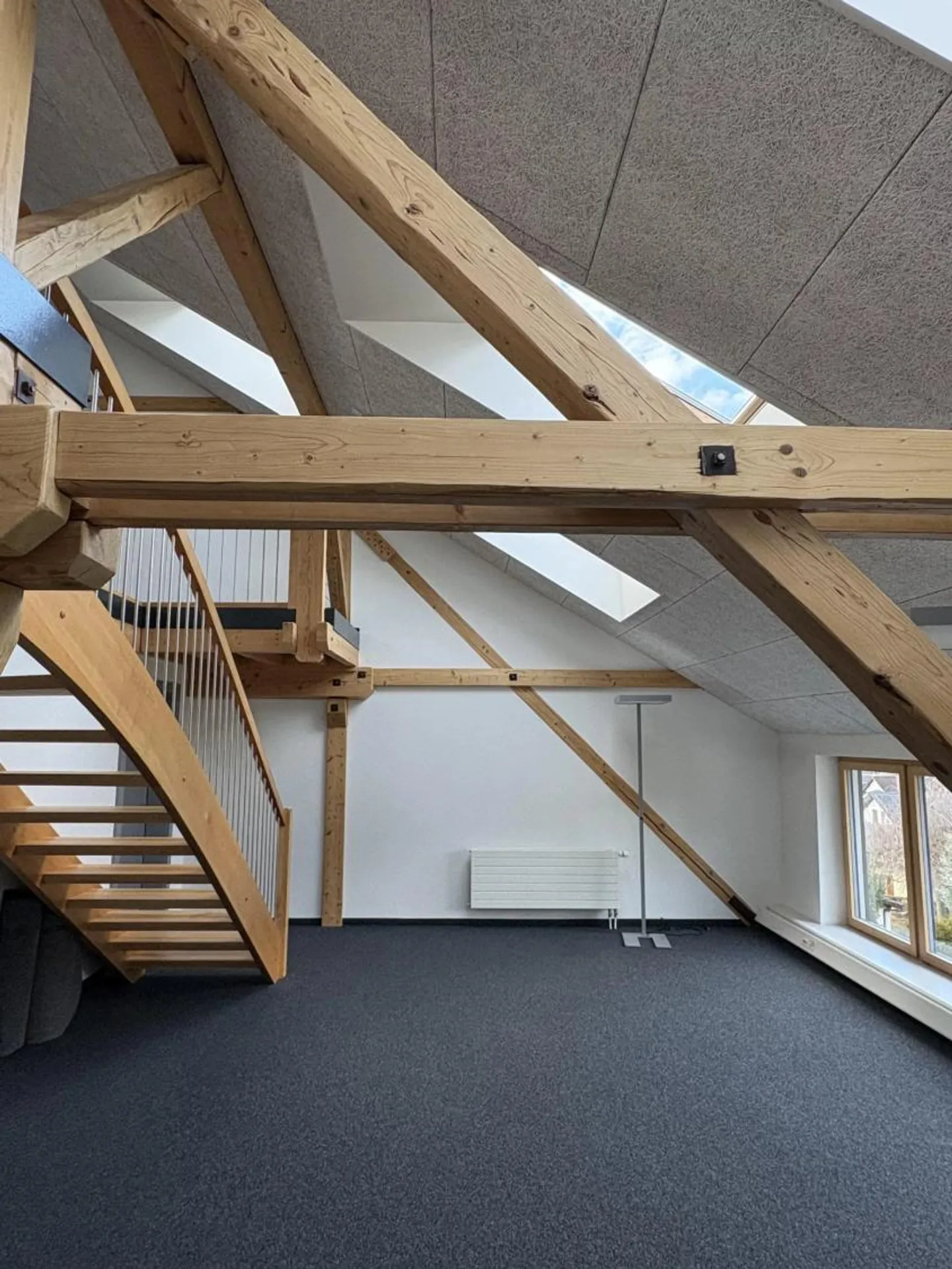 Beautiful commercial space of 90 m2 duplex in the old arsenal in Bex - Photo 4 of 6