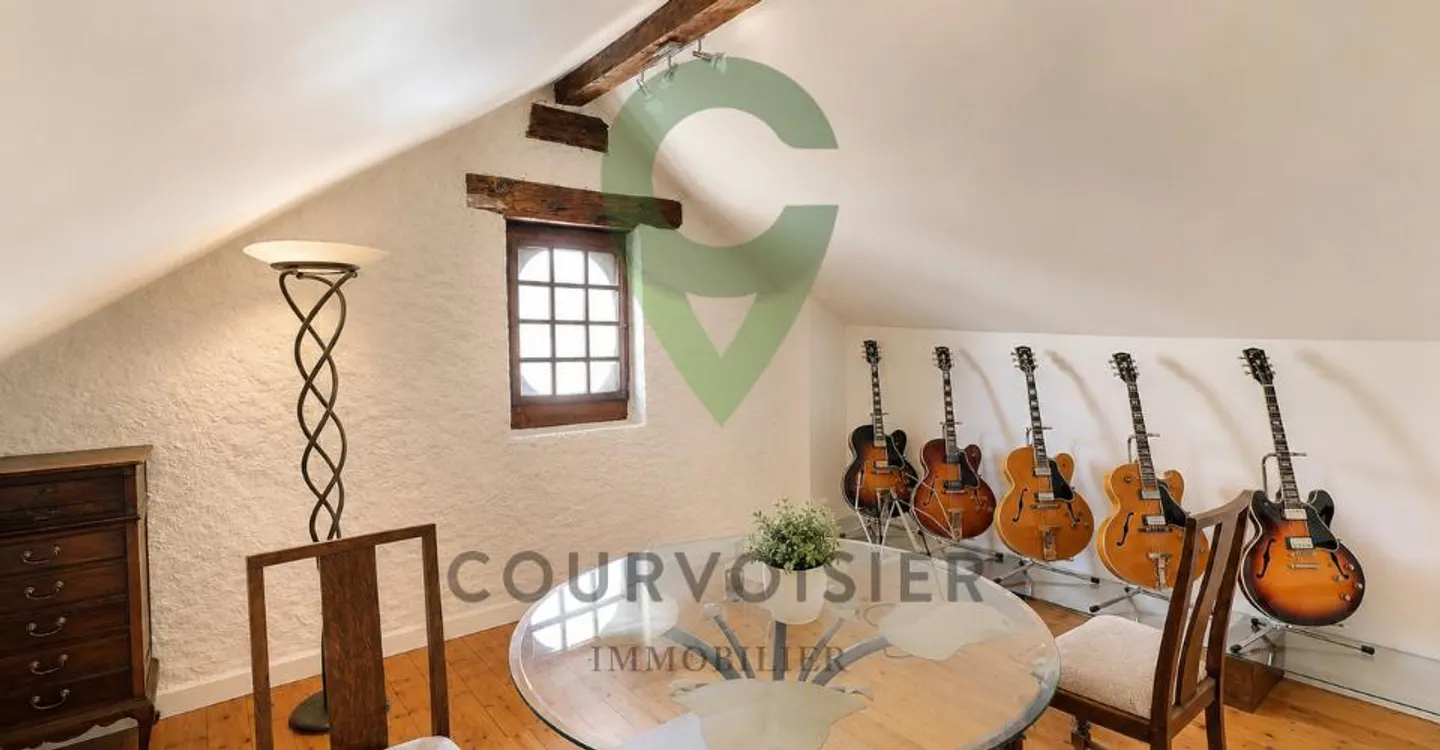 Charakterhaus mit Garten und unabhängigem Raum im Herzen von Nyon - Foto 10 von 13