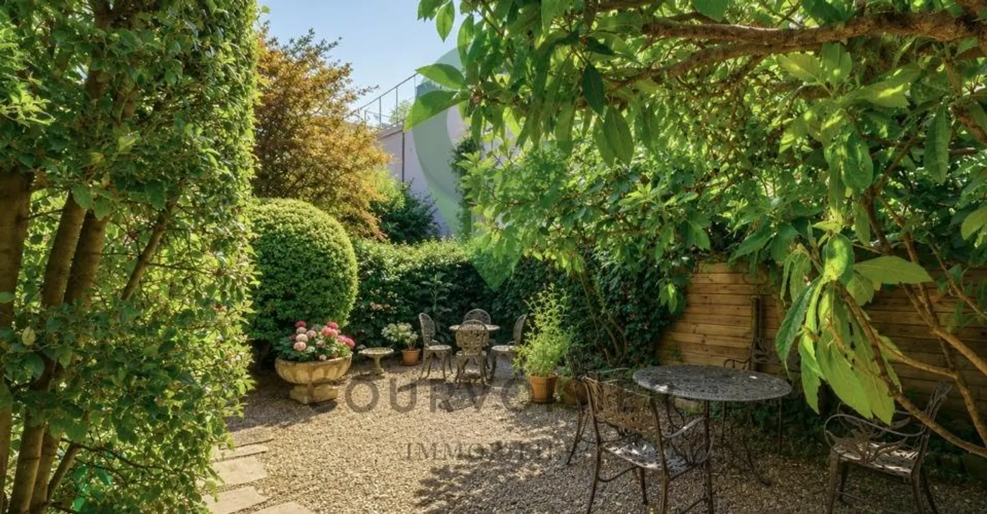 Charakterhaus mit Garten und unabhängigem Raum im Herzen von Nyon - Foto 12 von 13