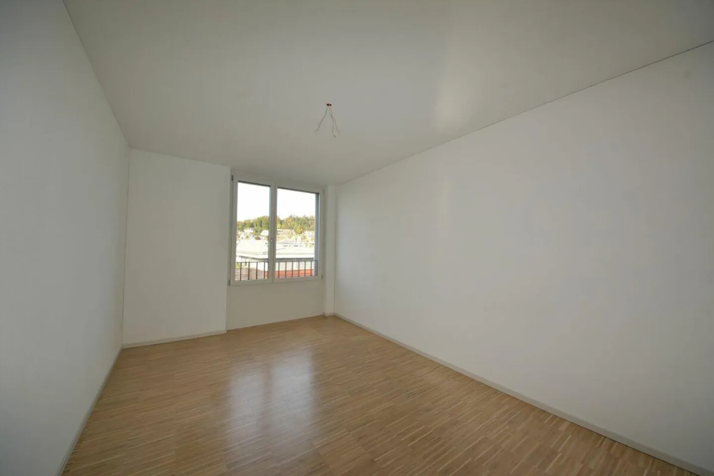 Appartamento Attico di 5,5 stanze nel verde - Foto 7 di 14