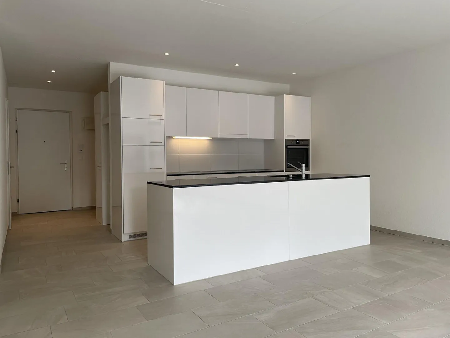 Vivere nel cuore di Pfäffikon ZH - Foto 2 di 9