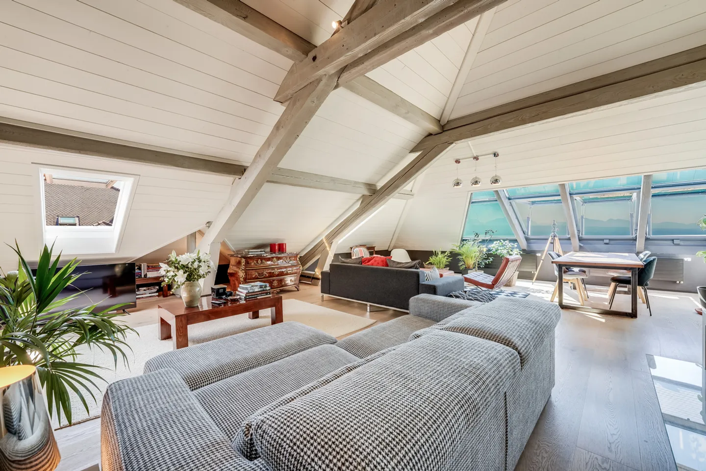 Magnificent 4.5-room apartment with a view in the center of Lausanne - Photo 5 of 14