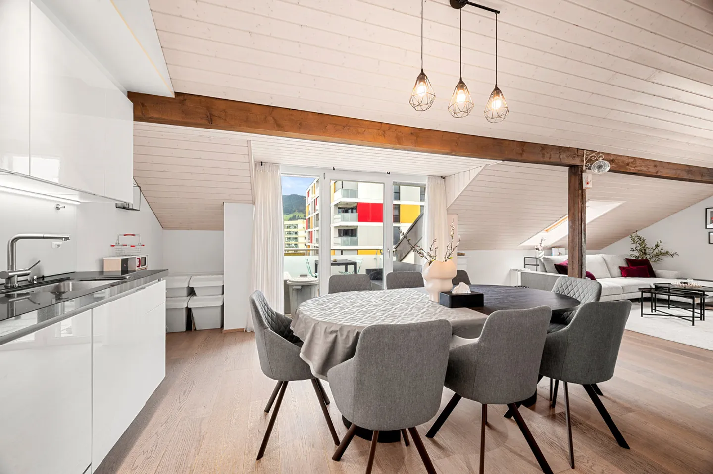 Zu verkaufen - Prachtvolles Duplex von 4,5 Zimmern in Bulle mit atemberaubendem Blick auf den Moléson - Foto 2 di 8