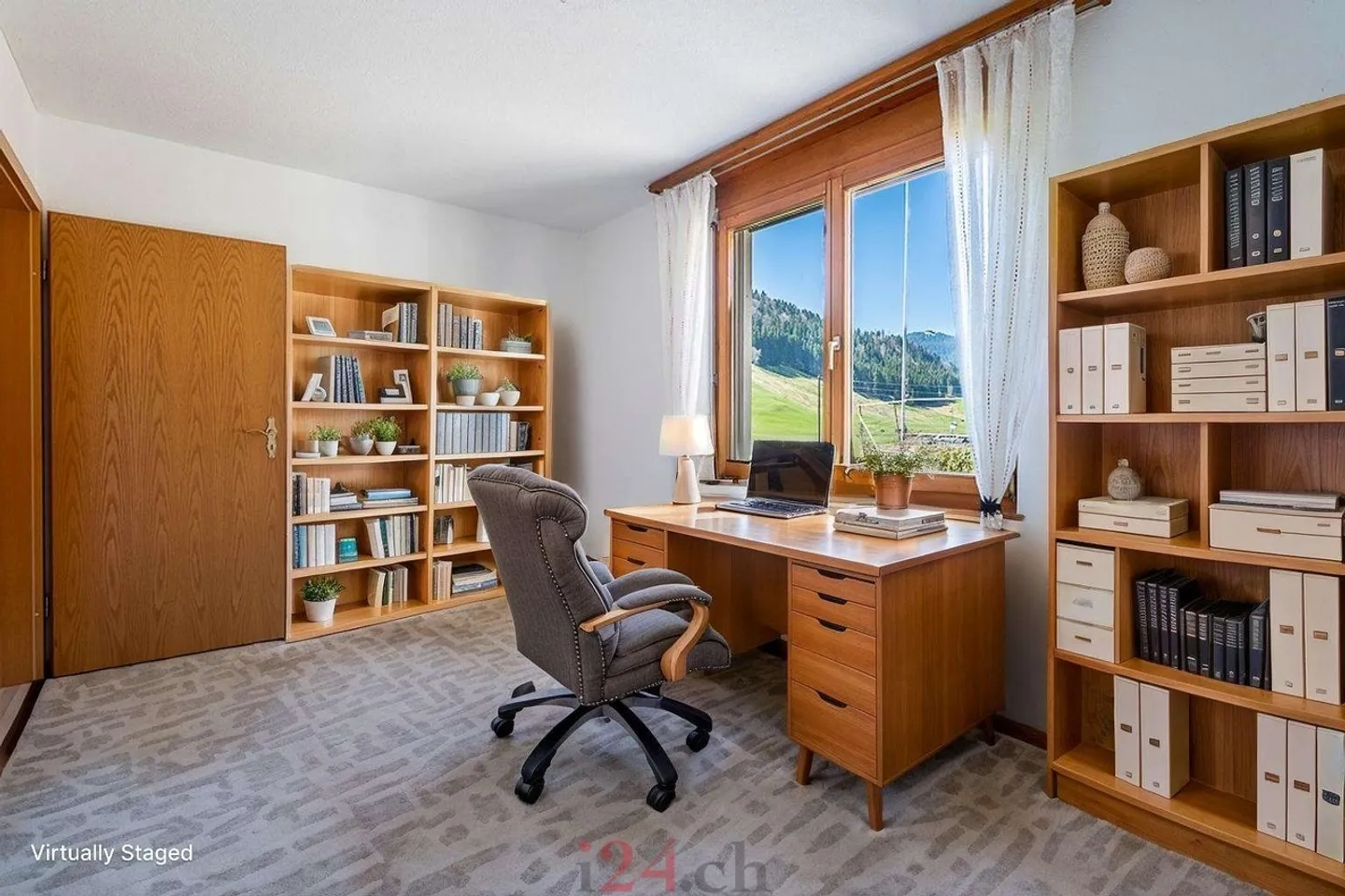 Casa bifamiliare di 6,5 stanze con studio, giardino e vista sulle montagne - Foto 6 di 13
