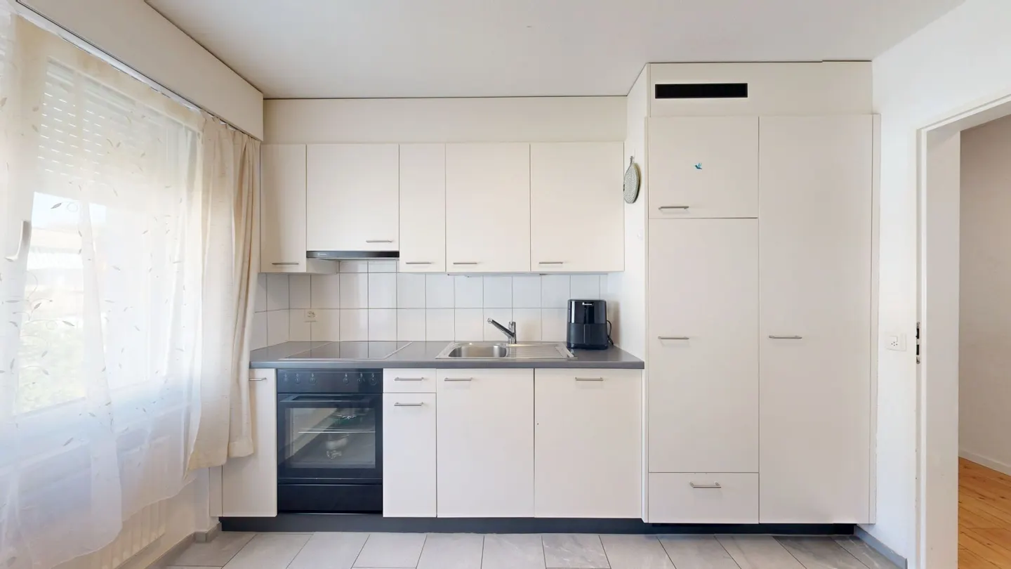 The first building block of your real estate portfolio - attractive condominium in Burgdorf - Photo 8 of 11