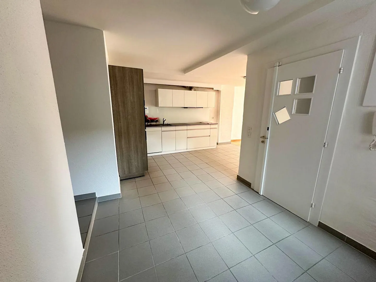 Vie lumineuse sur la rue principale - Photo 7 sur 10