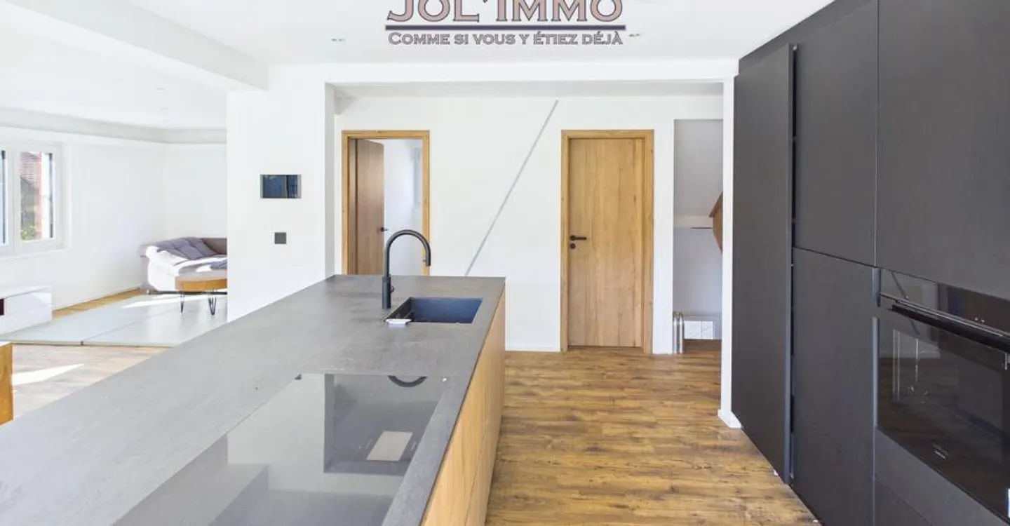 Stunning Renovated House - Vicques - Photo 2 of 11