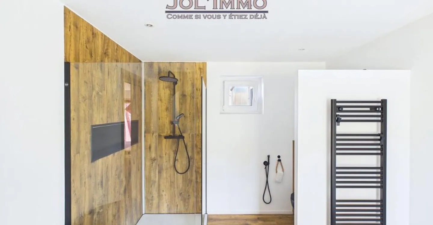 Stunning Renovated House - Vicques - Photo 6 of 11