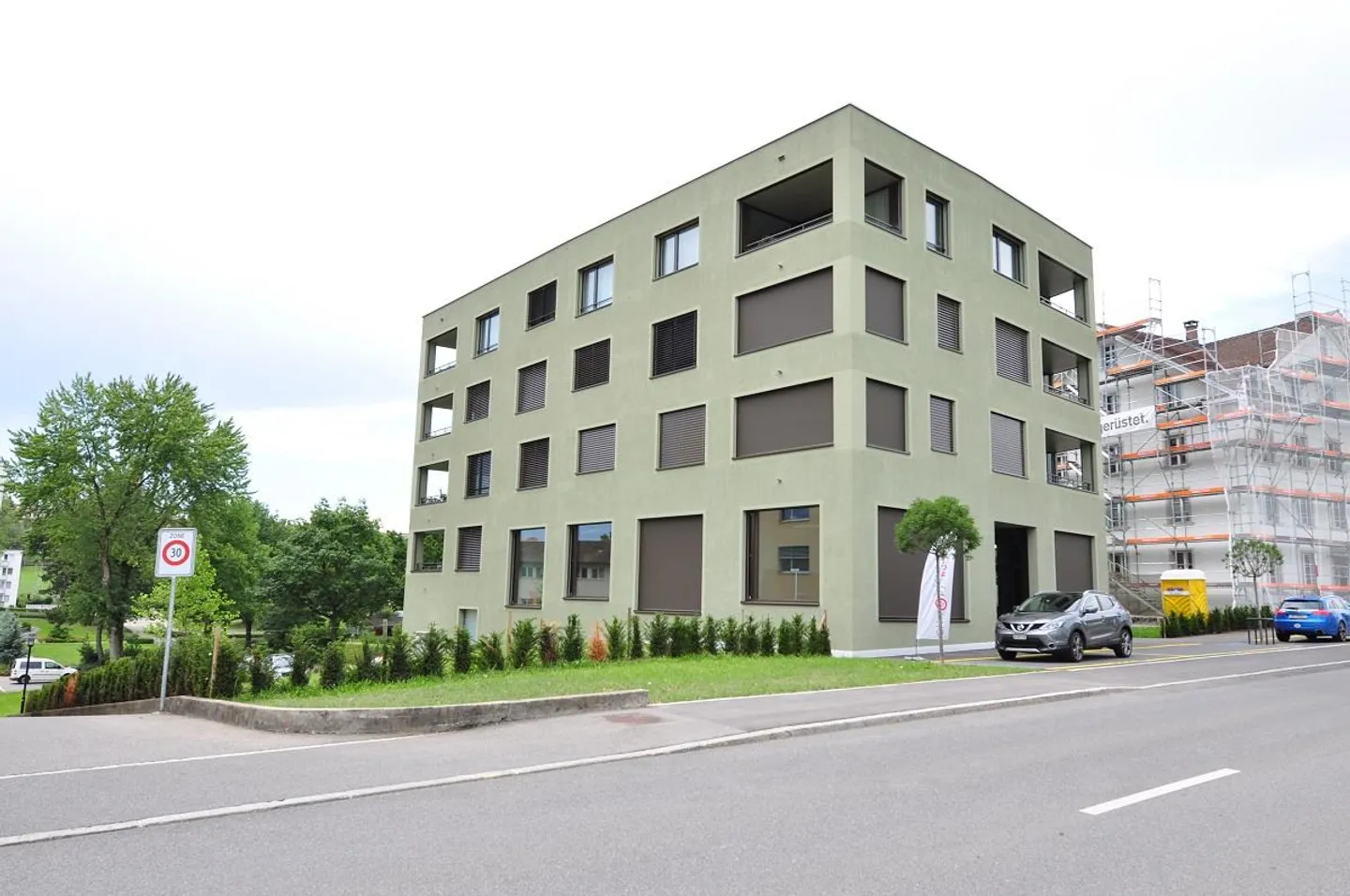 Moderner Gewerberaum auf zwei Ebenen - Foto 1 von 8