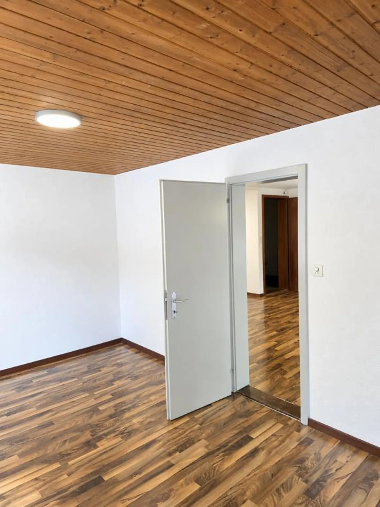 Appartement 4 pièces confortable à louer - Photo 5 sur 10