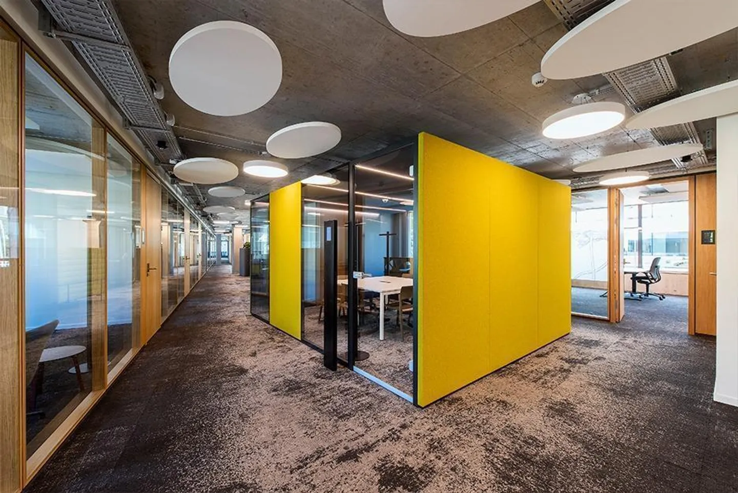 Prenota uffici in Regus Spoom Glattpark per 3 persone - Foto 6 di 7