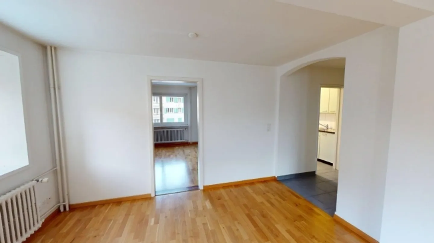 Charming 2-bedroom apartment in Zurich (District 3) - Photo 4 of 13