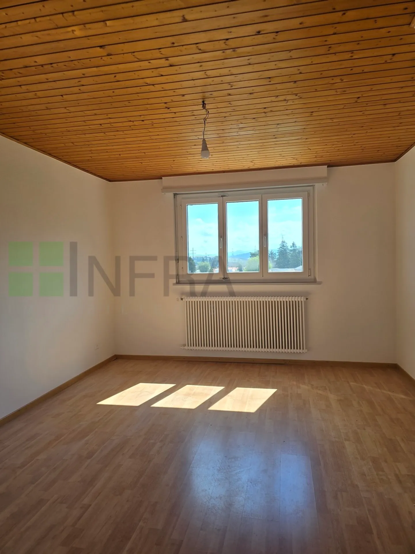 Attico ristrutturato di 62 m2 al 2° piano - Foto 5 di 8