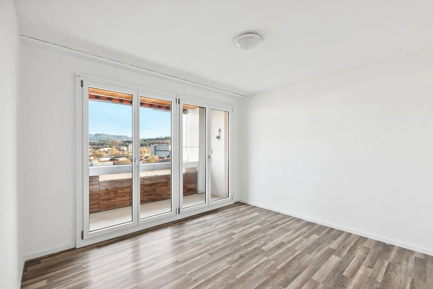 Magnificent 5.5 room apartment in Bethlehem! - Photo 1 of 12