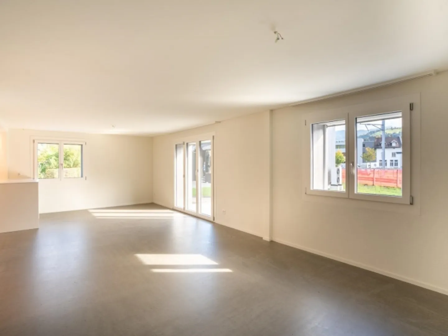 Prima occupazione: Oasis abitativa con grande terrazza e giardino privato - Foto 4 di 7