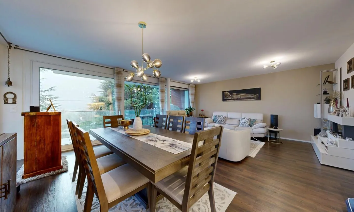 Superbe maison mitoyenne de 5.5 pcs au calme absolu au Mont/Lausanne - Photo 8 sur 13