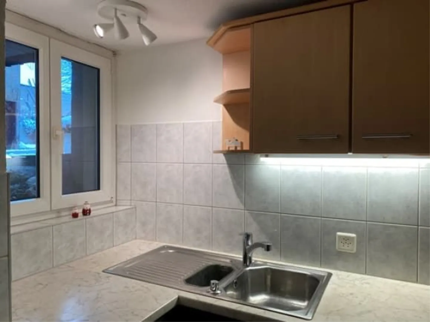 Light-flooded renovated 3.5-room ground floor apartment in idyllic location in Nuglar - Photo 5 of 8