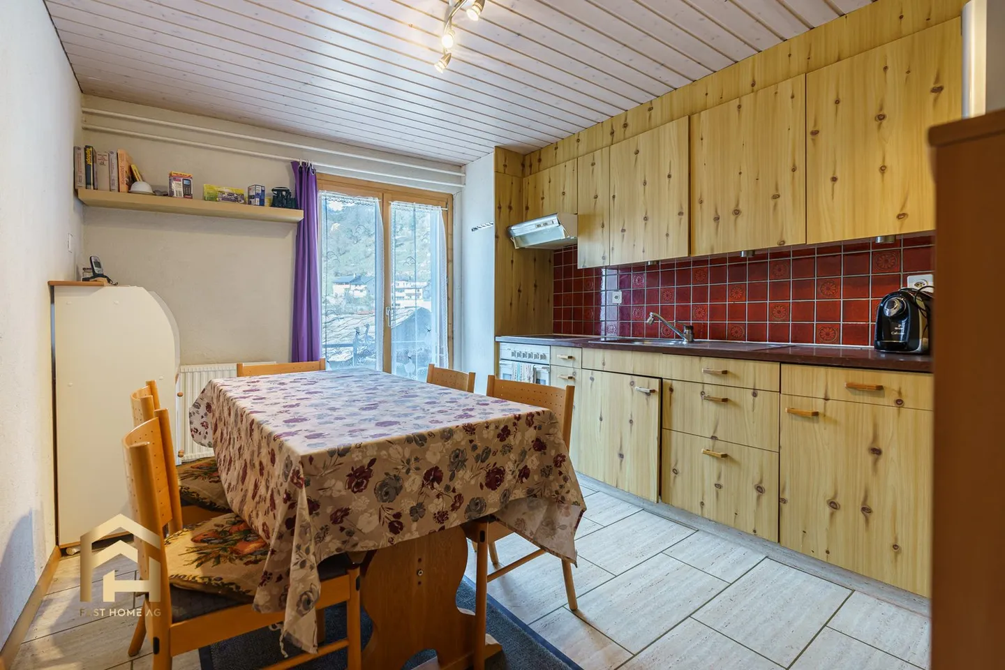 Charmantes Restaurations-Objekt: Einfamilienhaus in Leuk-Stadt - Foto 3 von 13