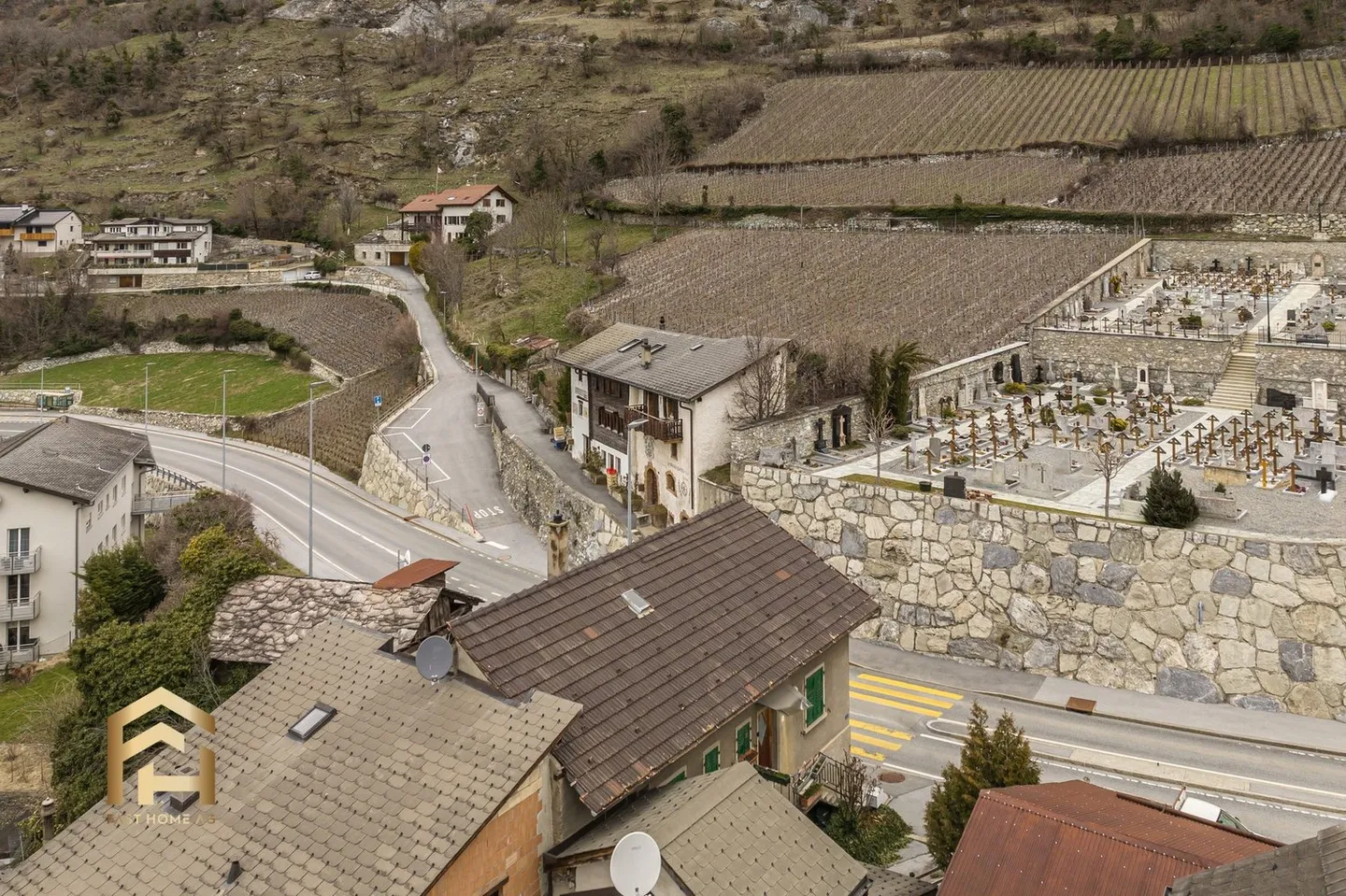Charmantes Restaurations-Objekt: Einfamilienhaus in Leuk-Stadt - Foto 11 von 13