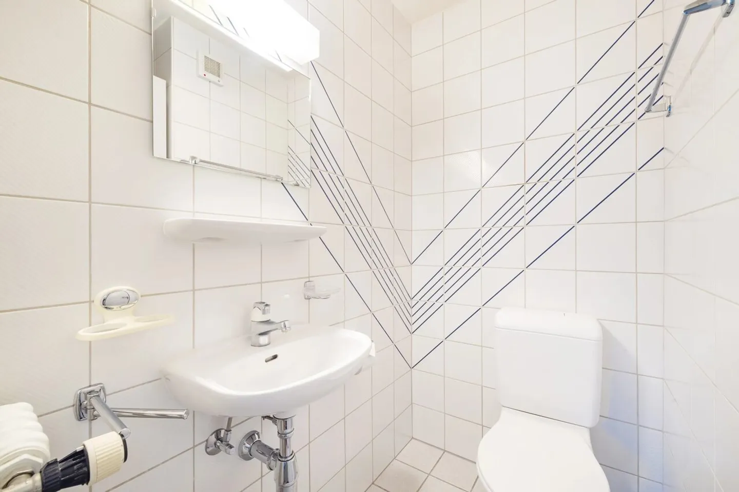 Bellissimo appartamento 3.5 locali idealmente situato - Vicino al lago - Foto 7 di 12