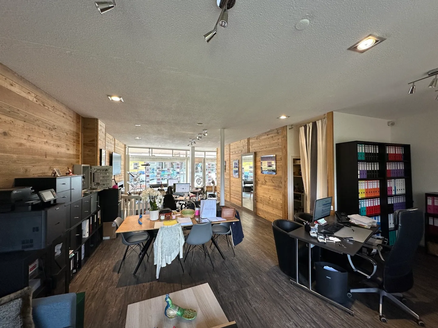Commercial space for rent year-round - Photo 2 of 3