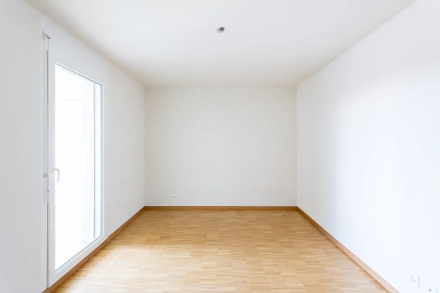 Schönes, sehr geräumiges und modernes Apartment - Photo 5 sur 10