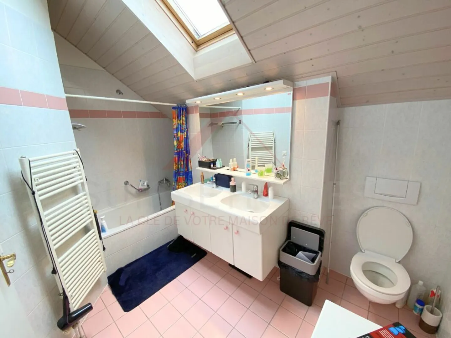 Charmante Familienvilla in Montpreveyres - mit Garten, schönem Außenbereich und - Foto 7 von 10