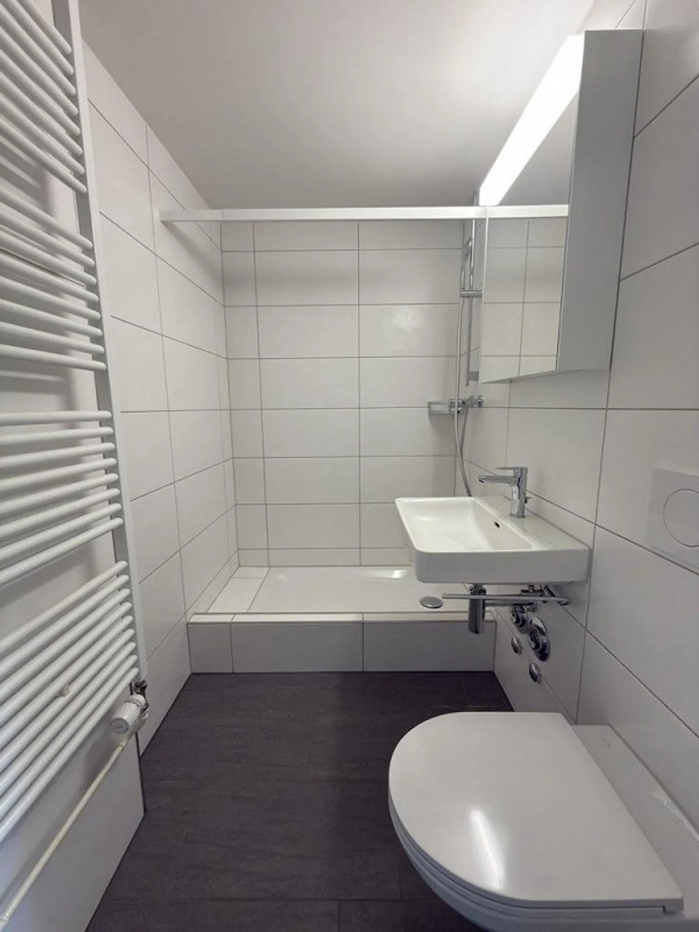 Appartamento ristrutturato nel quartiere di St. Johann - Foto 3 di 7