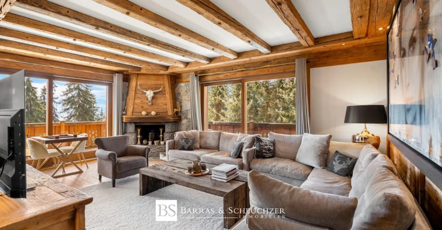 Prestigious Property with SPA | Ski-in/Ski-out - Photo 4 of 11