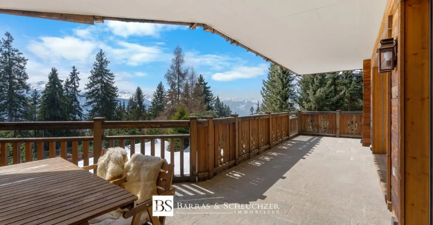 Prestigious Property with SPA | Ski-in/Ski-out - Photo 5 of 11
