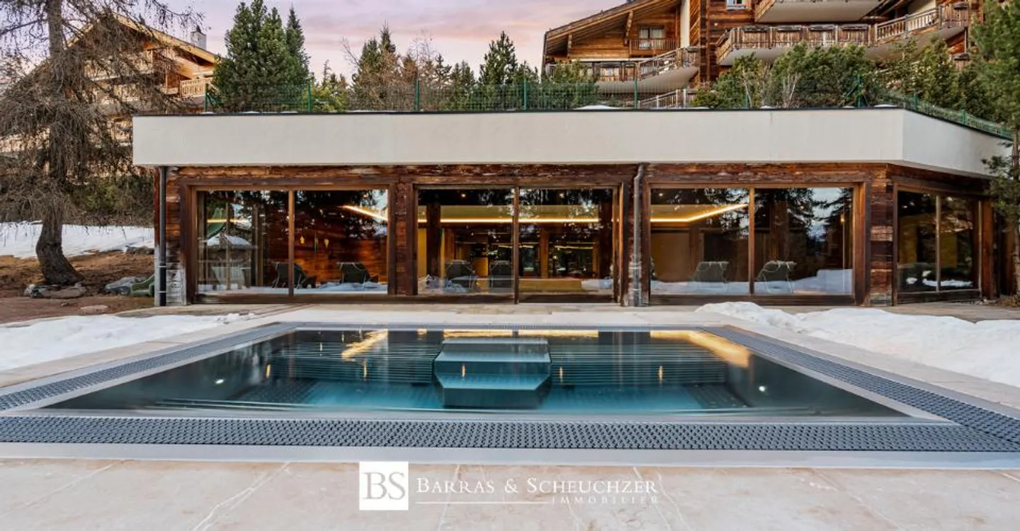Prestigious Property with SPA | Ski-in/Ski-out - Photo 1 of 11