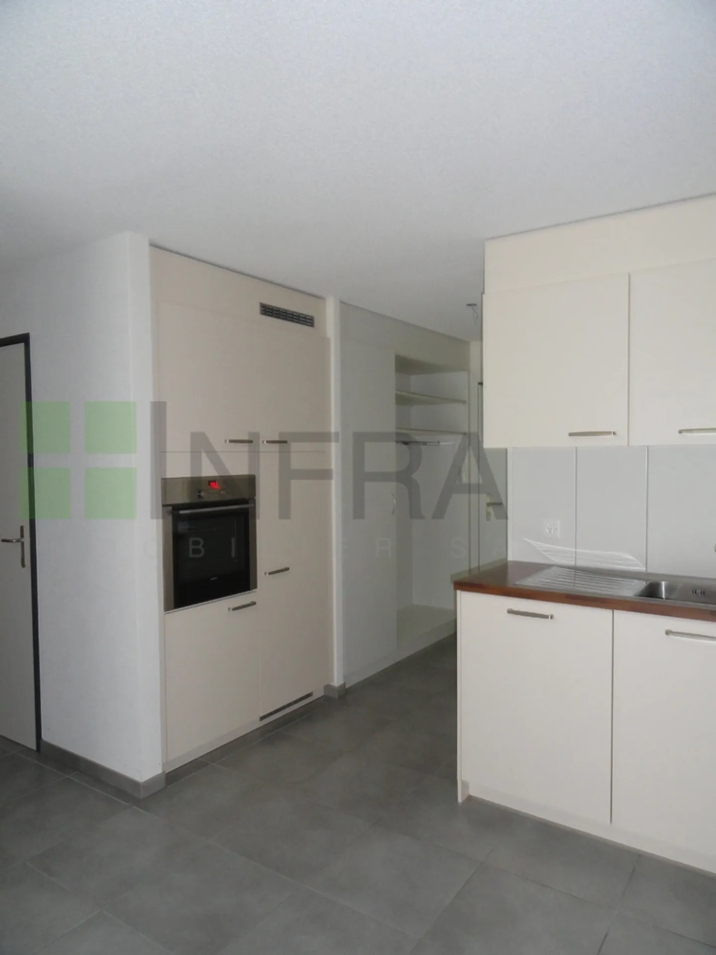Appartement de 71 m2 au 1er étage
Libre dès le 1er octobre 2022 - Photo 4 sur 15