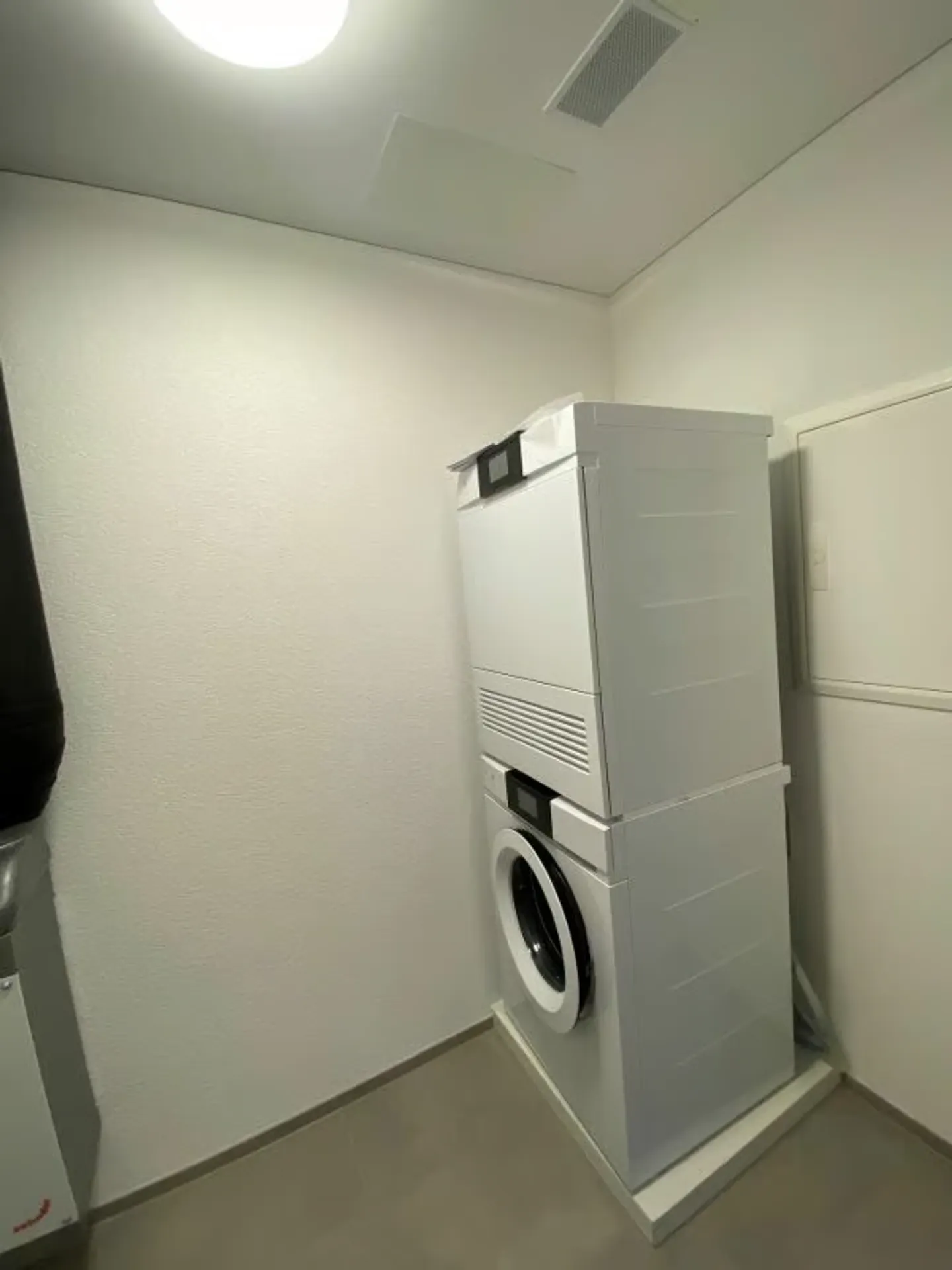 Appartement en attique 4.5 avec vue imprenable - Photo 6 sur 9