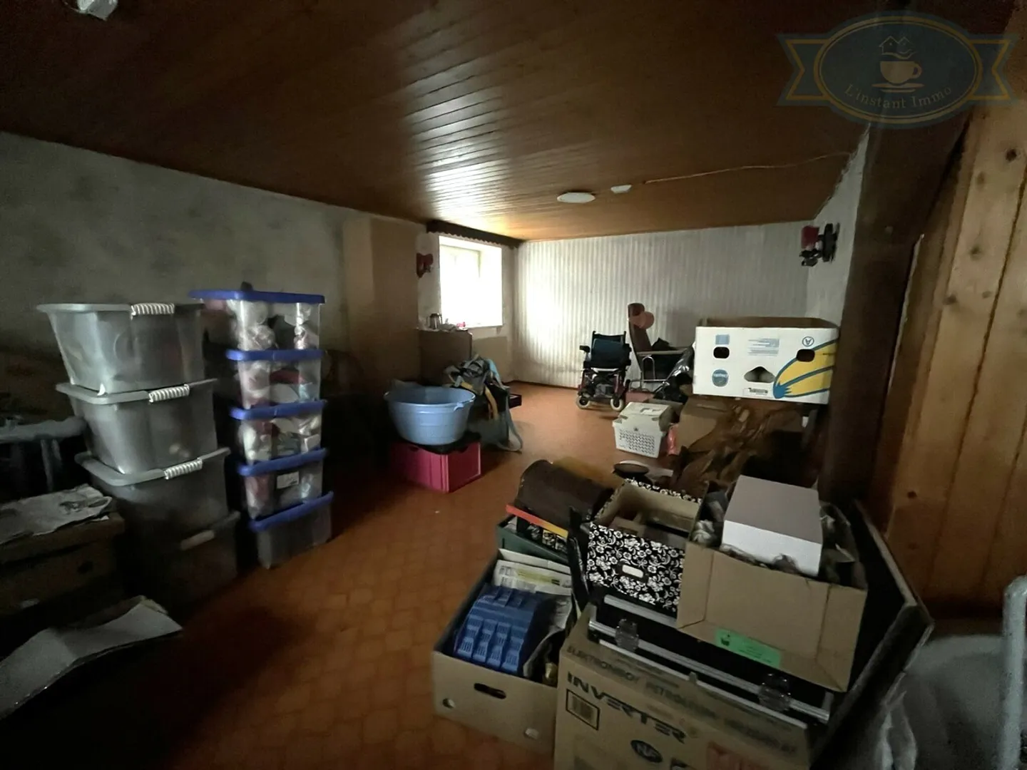 Maison à Rénover Charmante - Photo 3 sur 12