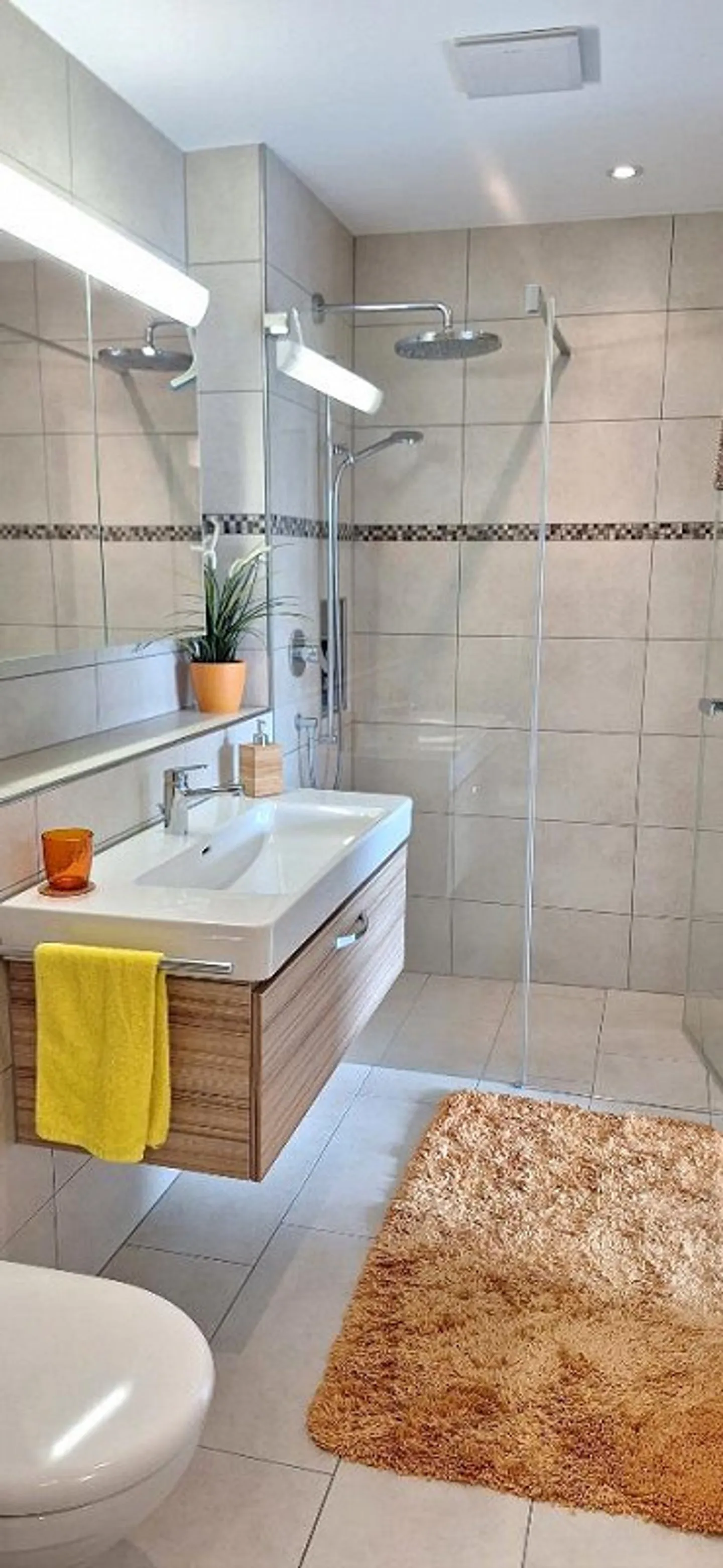 Casa unifamiliare moderna e luminosa con sauna e idromassaggio - Foto 14 di 16