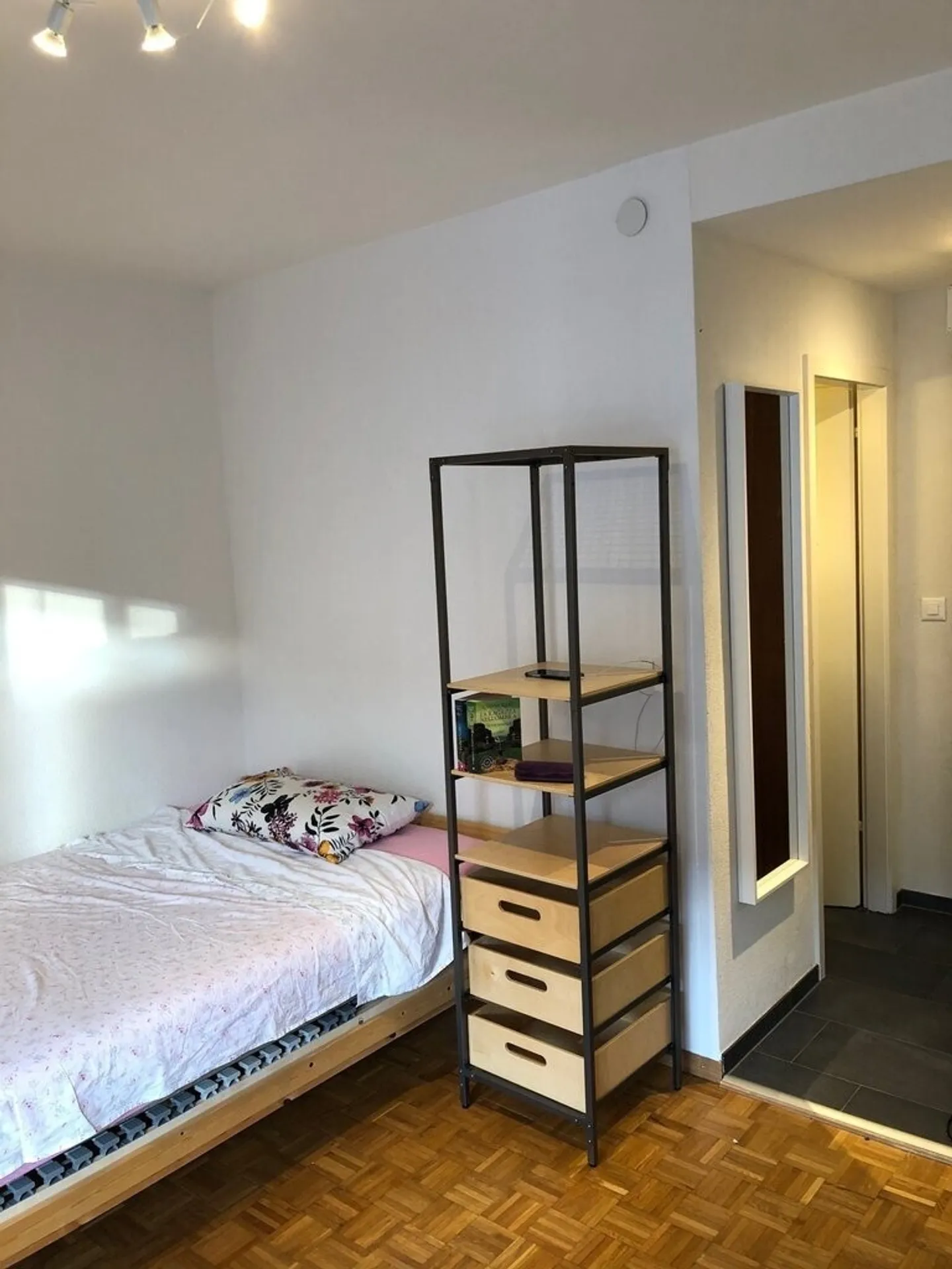 Studio funzionale vicino a tutti i servizi - Foto 4 di 6