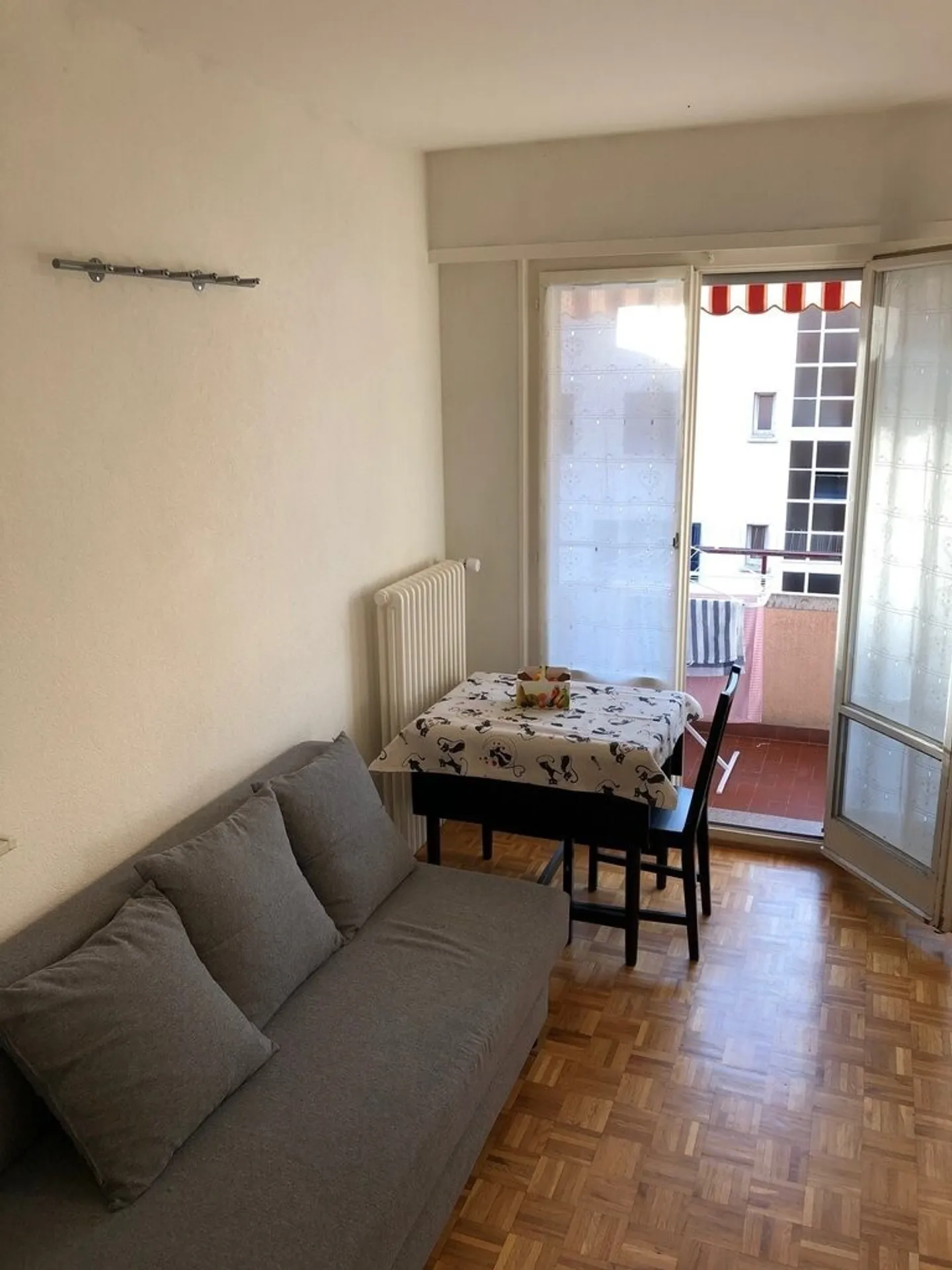 Studio funzionale vicino a tutti i servizi - Foto 2 di 6