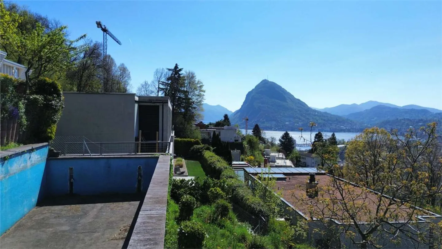 Villa Elegante con Vista Lago - Foto 11 di 21