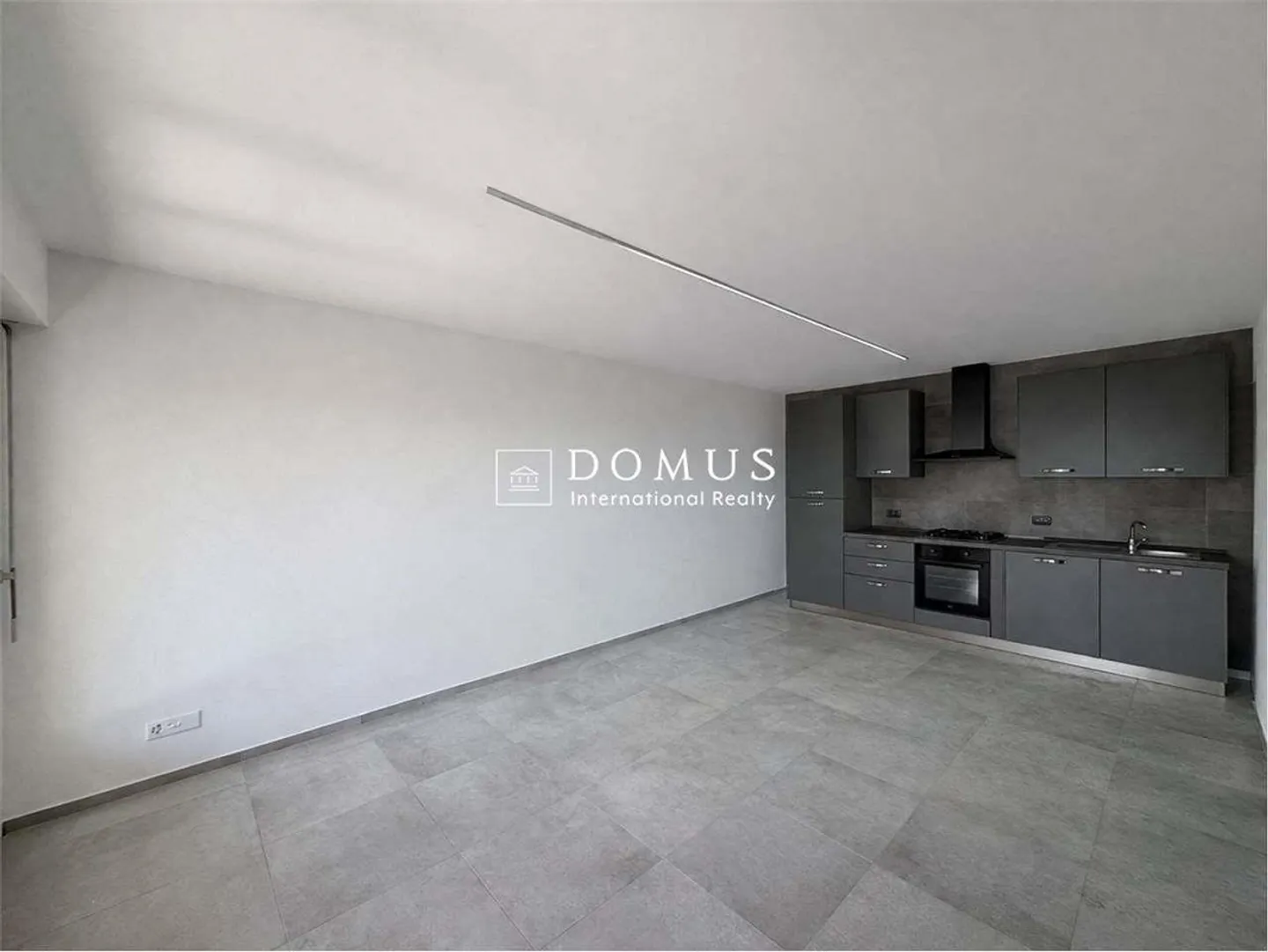 3.5 rooms renovated with pool - Photo 5 of 13