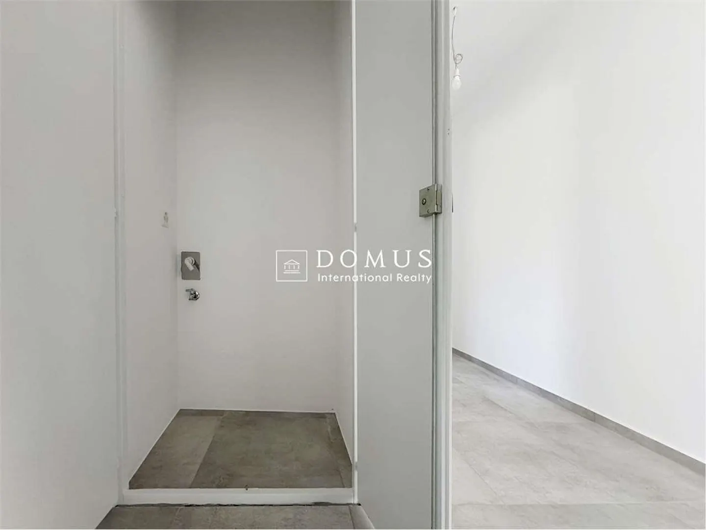 3.5 rooms renovated with pool - Photo 11 of 13