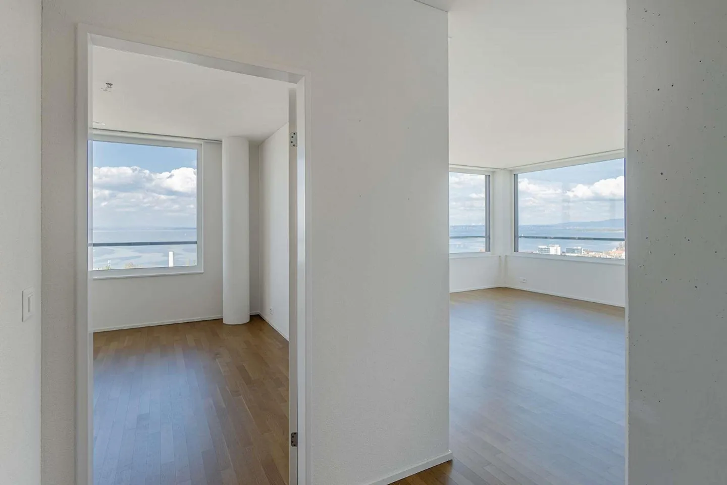 Appartamento con vista diretta sul lago - Foto 3 di 10