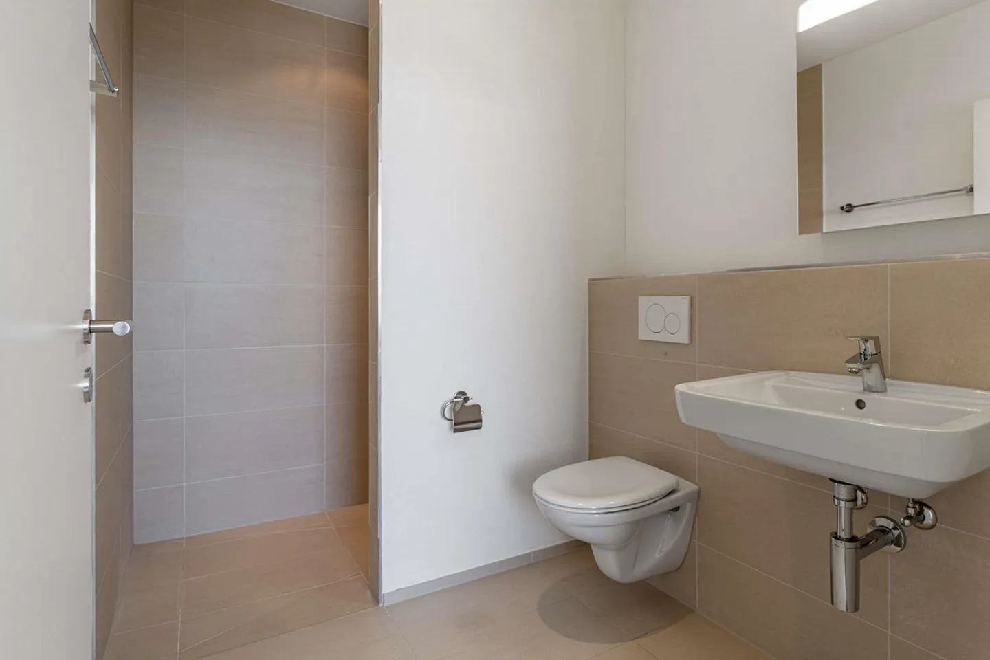 Appartamento con vista diretta sul lago - Foto 6 di 10