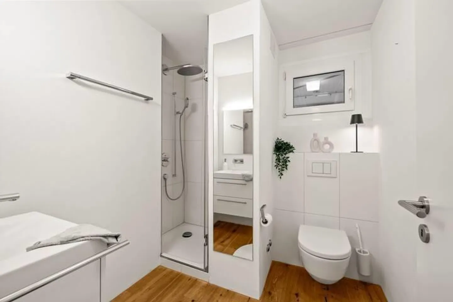 Charmante Wohnung mit Terrasse - Foto 5 von 9