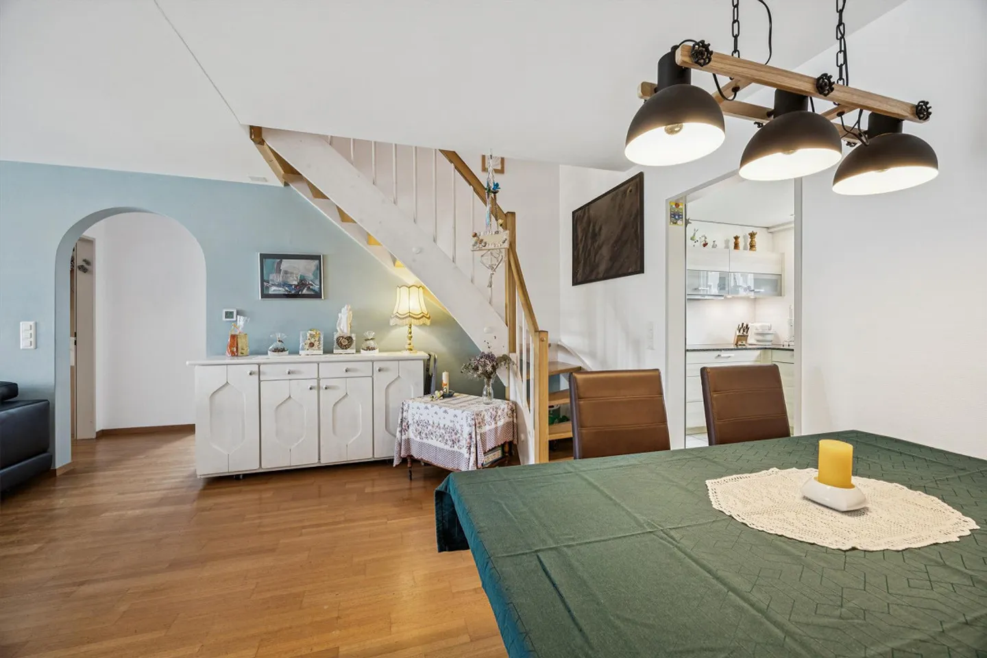 Duplex 5.5-room penthouse with beautiful panoramic view - Photo 10 of 19